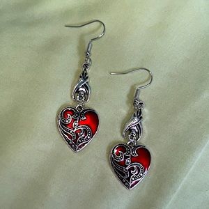 Stunning goth heart bat earrings